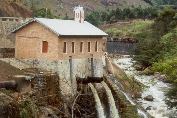 1-a-panoramica-da-usina-marmelos-zero-e-barragem2087B18A-C77A-191C-E23B-75BB06E46FD9.jpg