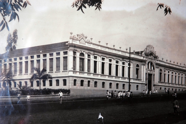 panoramica-antiga-do-edificio9698A7E5-A675-0B73-0B3D-CE15CA5AAD9A.jpg