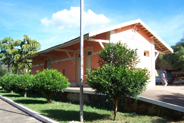 monjolos-sede-estacao-ferroviaria67DF1A2F-D396-B054-ED61-A754FD8FFBEE.jpg