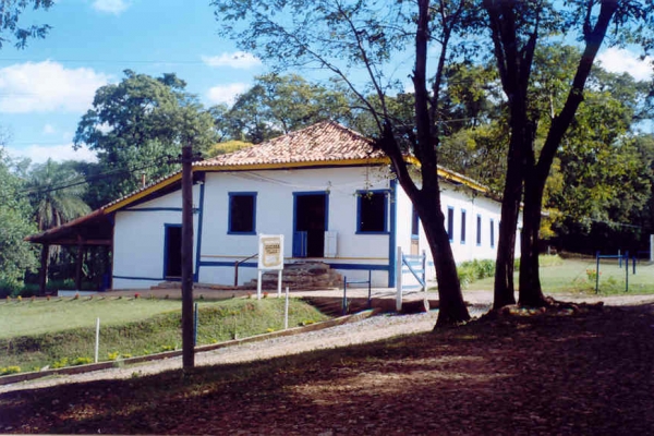 3-antes-conhecida-como-casa-de-pouso-dos-viajantes-recentemente-transformada-em-pousadaF47BF2A3-73E1-12AA-4D14-130D873F51C8.jpg