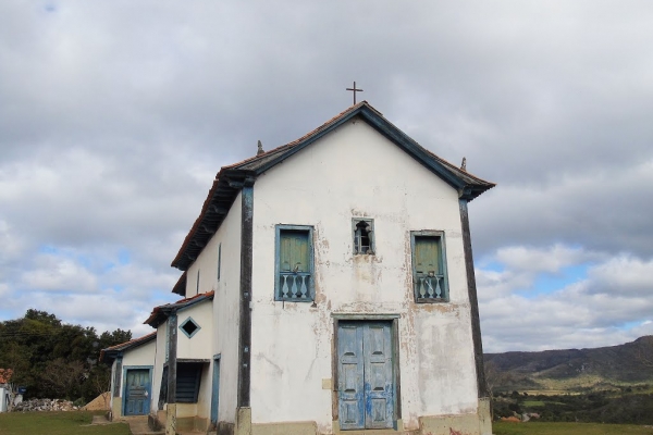 matriz-de-sao-francisco-foto-site-mapio-net7BD06261-605E-28AF-E03C-2325EAA932BA.jpg