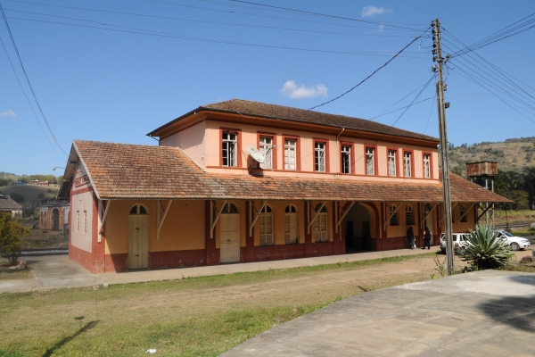 estacao1452494C-2D60-A58D-563D-B099B43692CF.jpg