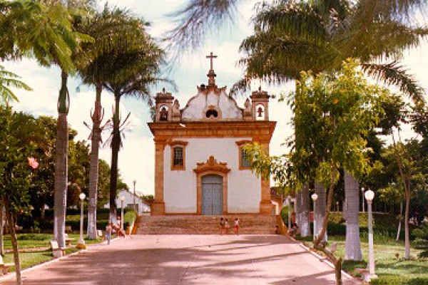 1-fachada-principal91DF127D-9C6A-115B-D6EC-703BA6D50296.jpg