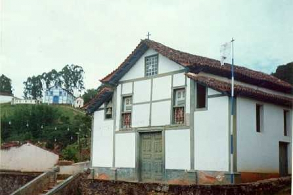 4-piranga-sto-antonio-pirapetinga-capela-sto-antonio17ED3139-9534-D6B0-DE9E-D9AF0EC99410.jpg