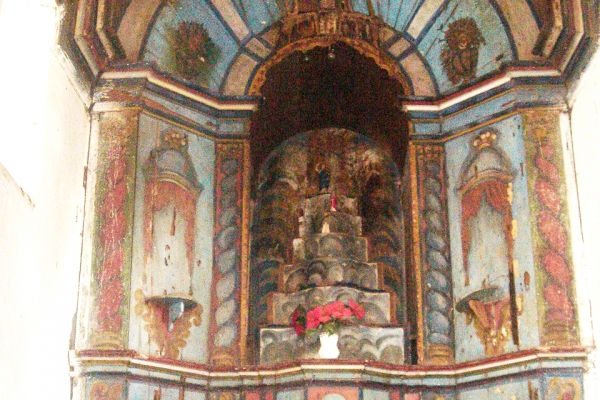 detalhe-do-altar-mor82CFAF8F-3073-611B-71AC-B07B32AD5936.jpg