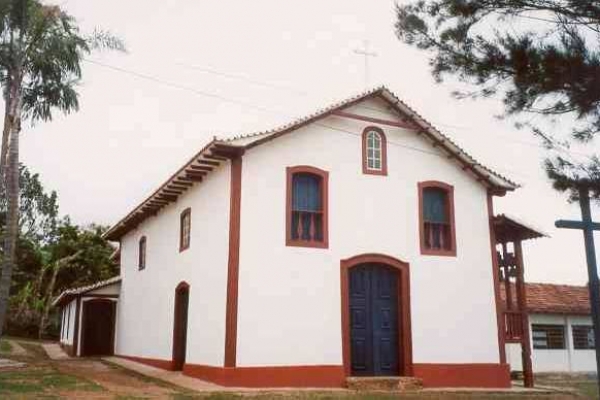 1-fachada-principal98660F1C-0E88-9712-31B0-24D1AF57B659.jpg