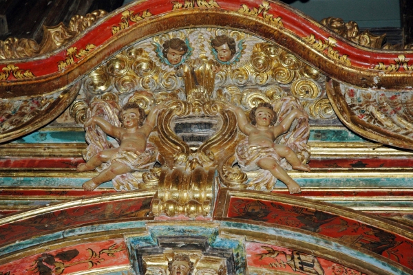 detalhe-do-altar-alteral7229FE2E-AD9B-4065-E285-5F255DC4668A.jpg