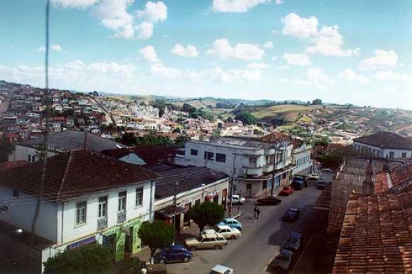 2-vista-parcial-da-cidadeEB5038E8-09AF-6841-3696-C1D66037A5AB.jpg