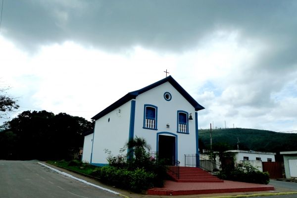 b-1-capela-da-penha-construida-em-170915BFEAA0-FA6E-B6FA-E357-6E7D5340C490.jpg
