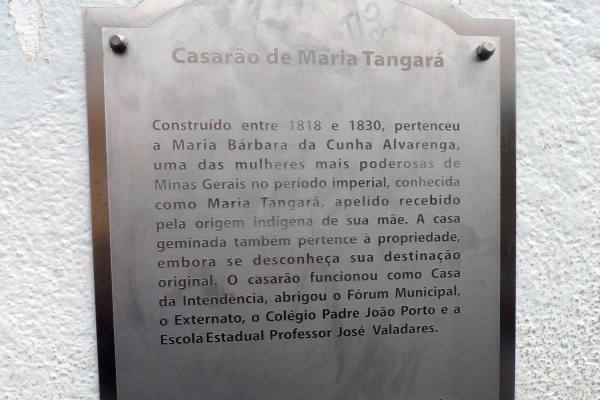 casarao-maria-tangara-3D6172E91-7840-36DC-8220-D48A96CAAE4E.jpg