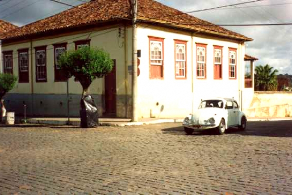 1-vista-do-sobrado71D911DF-13E4-9E39-DCD1-0534F816F2A1.jpg