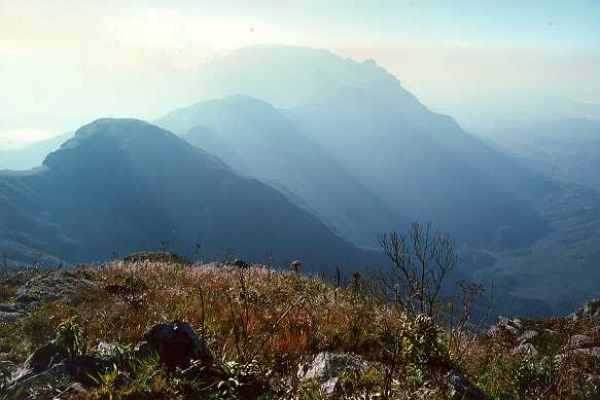 5-catas-altas-serra-do-caracaD04EFA6B-8ADC-2241-FC69-F310D73FA20E.jpg