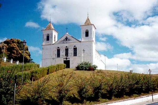 1-e-vista-da-igreja-n-senhora-rosarioA02F6B6F-C78D-57C6-F0A9-C09D50386792.jpg
